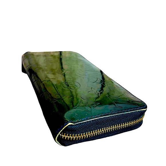 Authentic Louis Vuitton Vernis Zippy Wallet - Picture 10 of 15